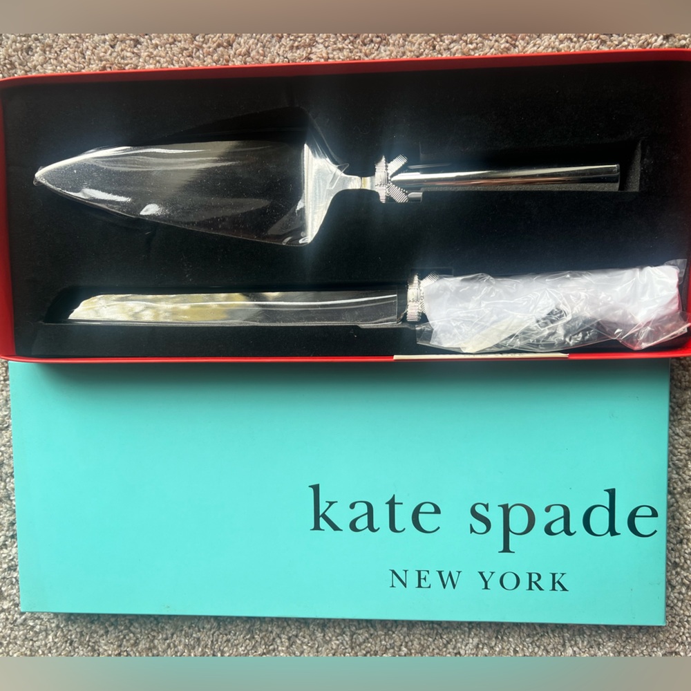 Kate Spade New York Grace Avenue Cake Knife and Server